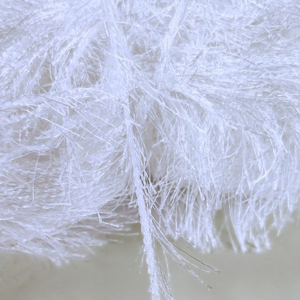 Пряжа Eyelash/Айлеш, білий 01, Knit Me 1055 фото